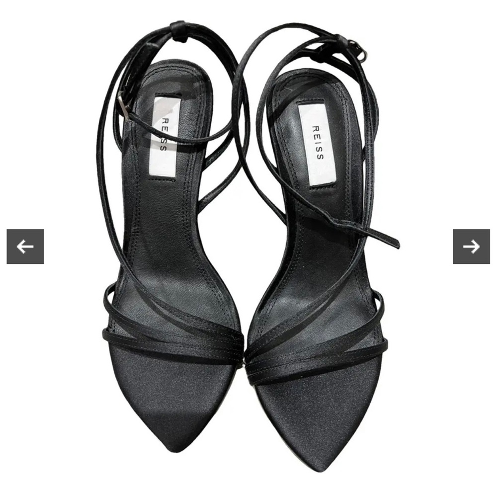 Black strappy sandals from Reiss
Brand new with tag
Size UK 41 / us 10.5